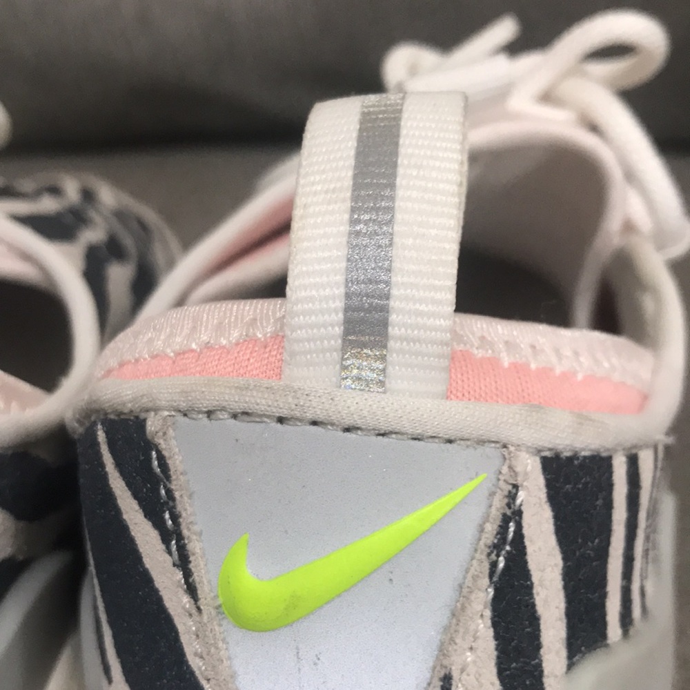 Nike X Olivia Kim Air Footscape No Cover Zebra Print Shoes - Picture 6 of 10